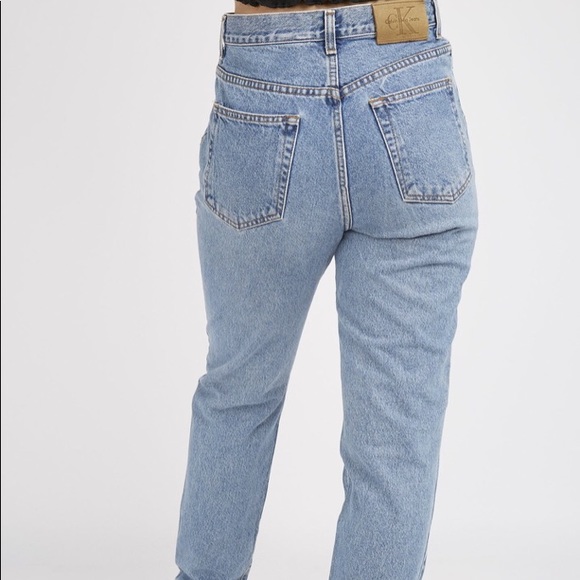 High waisted Calvin Klein mom jeans - Picture 2 of 3